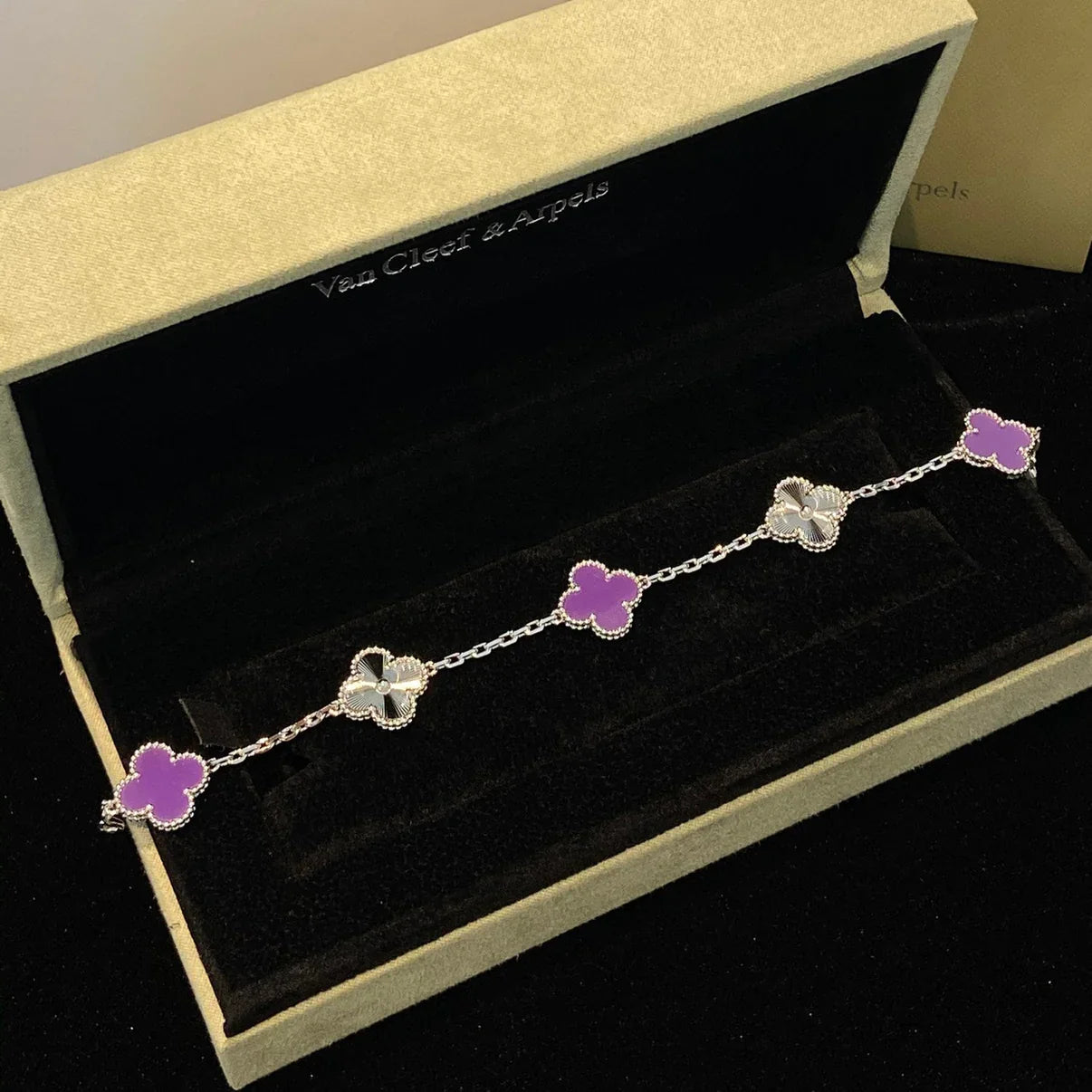[GALE] CLOVER 5 MOTIF VIOLET BRACELET COLLECTION
