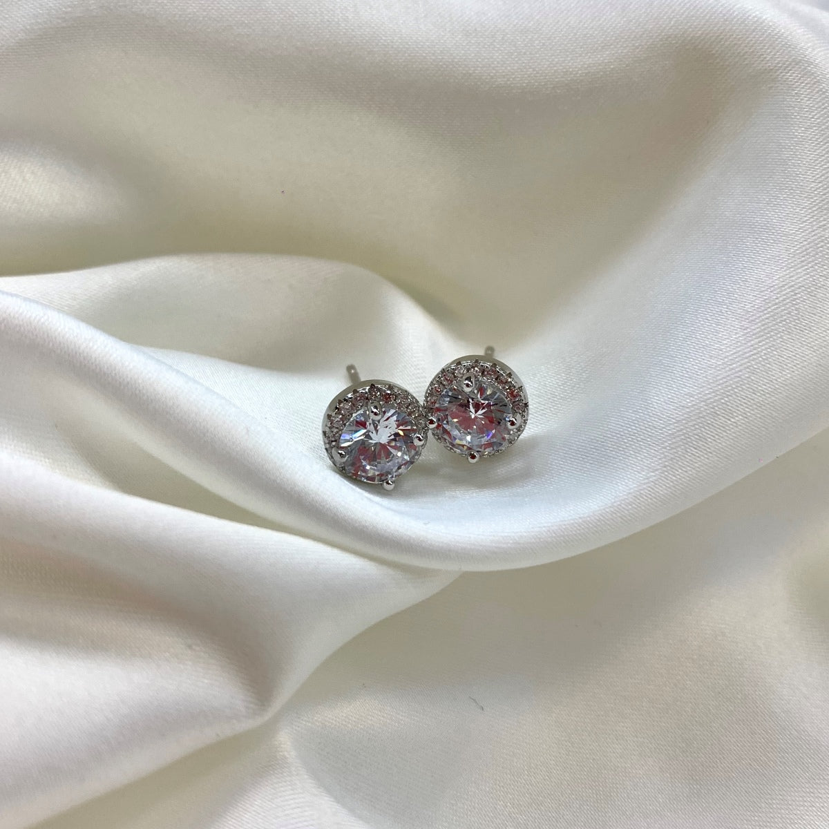 [GALE]Classic Princess Round Shape Earrings