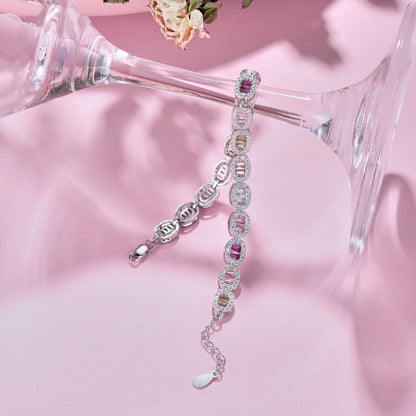 [NOVO]精巧な装飾が施されたエメラルドカットのデイリーブレスレット