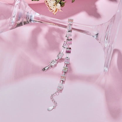 [NOVO] Zartes, bezauberndes Armband mit Smaragdschliff für jeden Tag