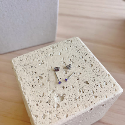 [NOVO]繊細なソリティアイヤリング