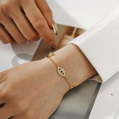 [NOVO]華奢なアイシェイプネックレス