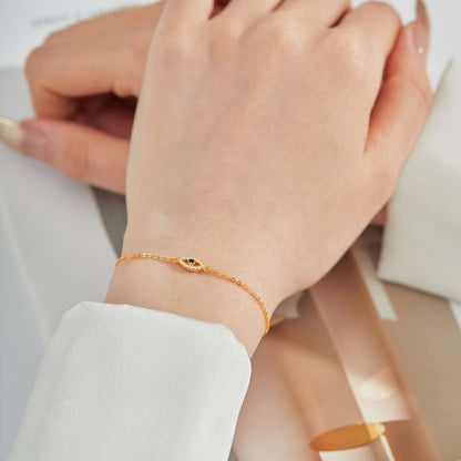 [NOVO]イーブルアイシェイプネックレス