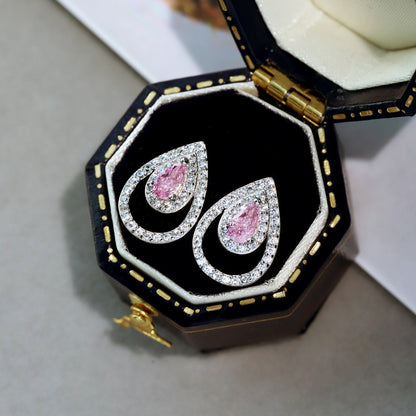 [NOVO]きらめく繊細なウォータードロップシェイプのデイリーピアス