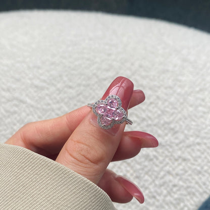 [NOVO]ラグジュアリーなエタニティフラワーシェイプのバンケットリング