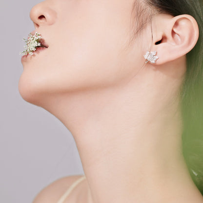 [NOVO]美しいメープルリーフデザインのイヤリング