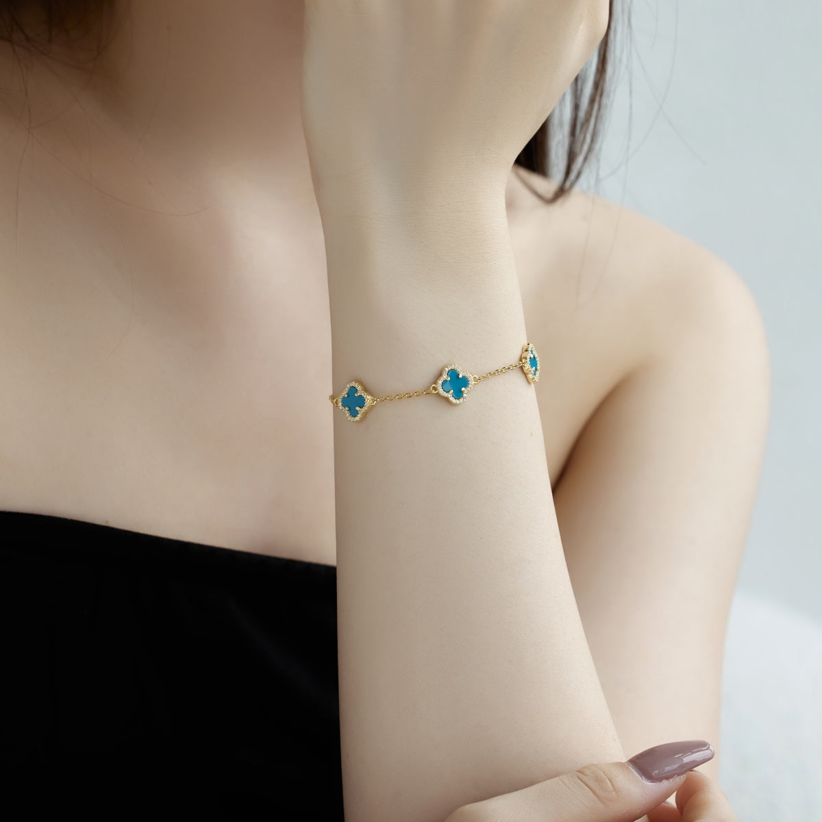 [NEU] Exquisites Armband mit vierblättrigem Kleeblatt