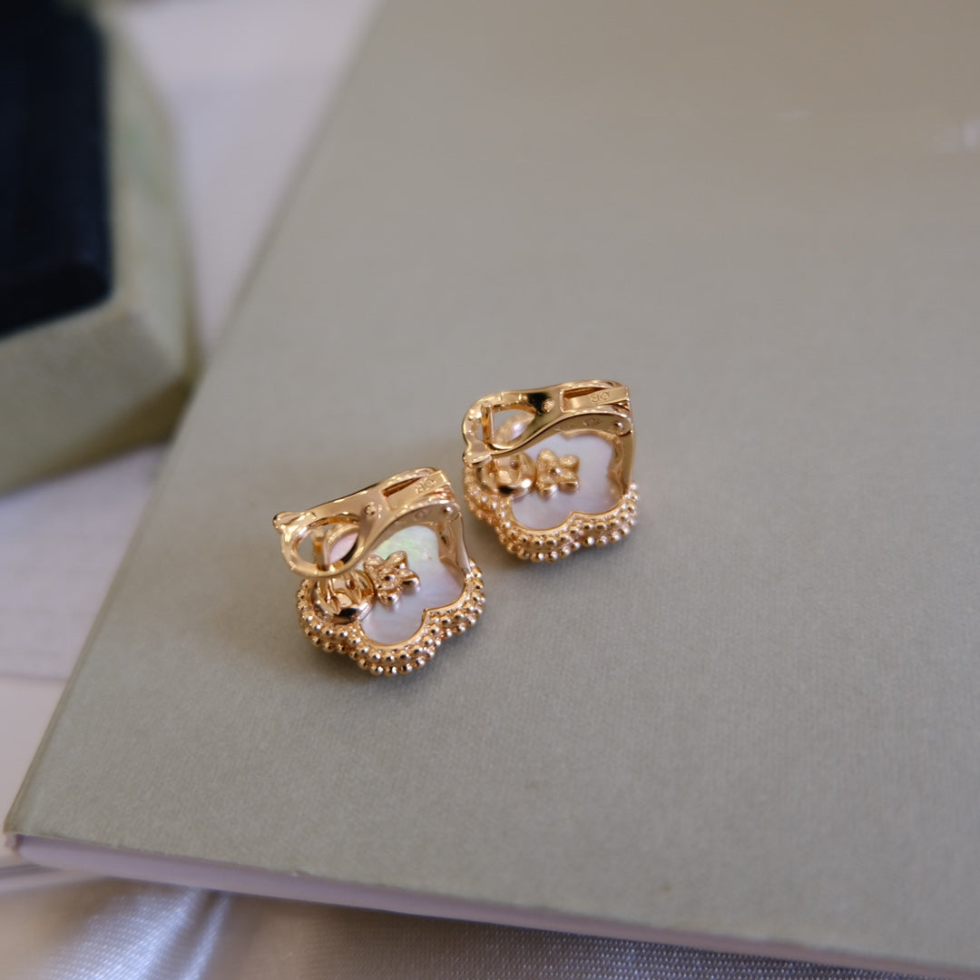 [GALE]LUCKY PINK GOLD WHITE MOP EARRINGS