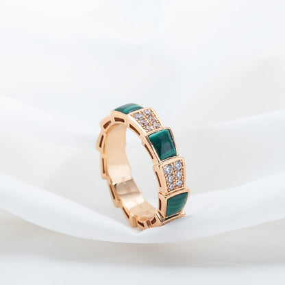 [GALE]SERPENTI RING PINK GOLD MALACHITE DIAMOND PAVED 4MM