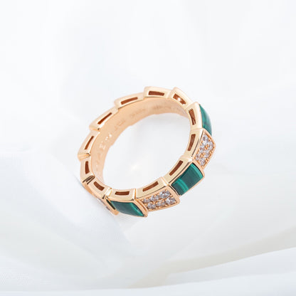 [GALE]SERPENTI RING PINK GOLD MALACHITE DIAMOND PAVED 4MM