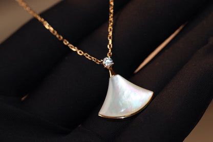 [GALE]DREAM NECKLACE WHITE MOP PINK GOLD 1 DIAMOND