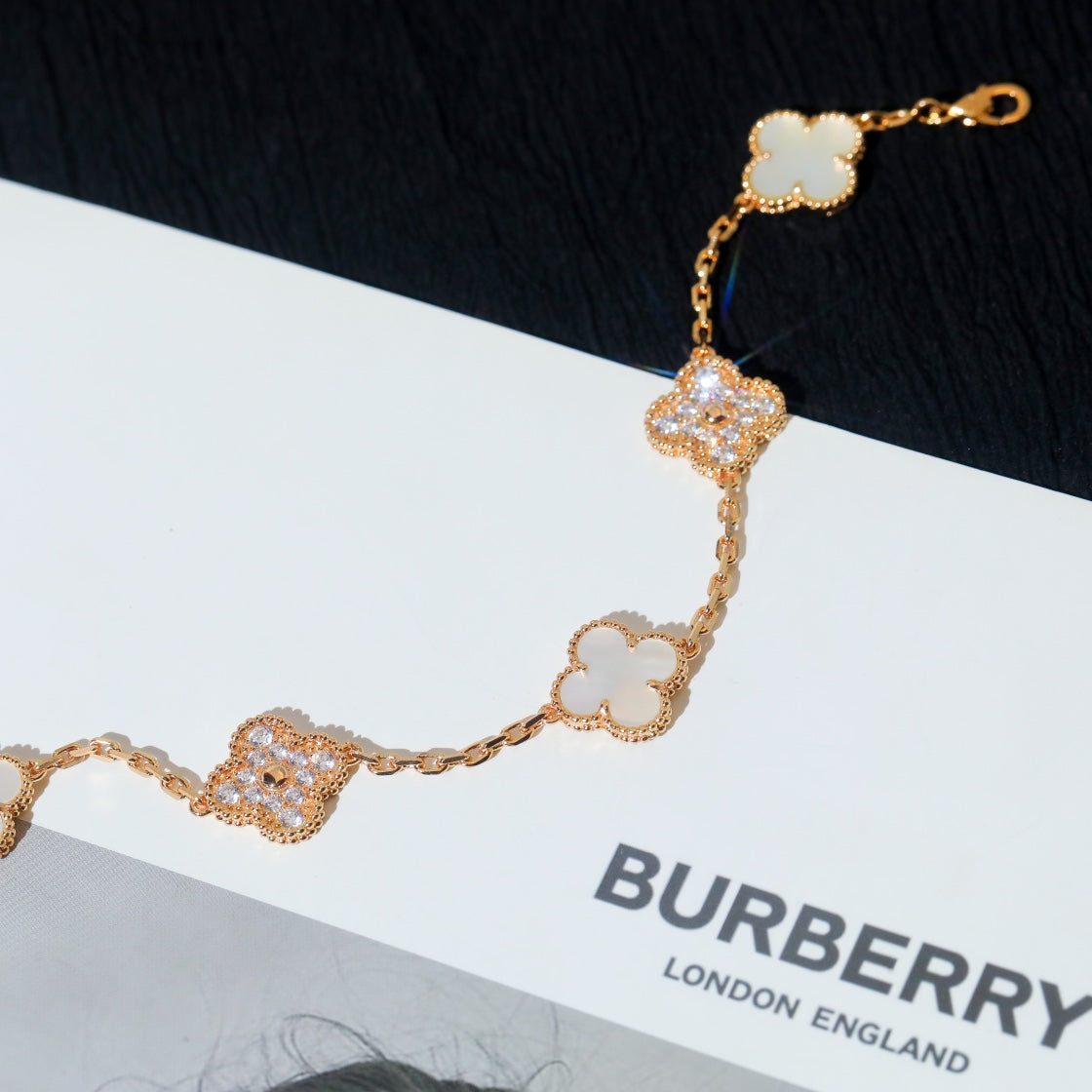 [GALE]CLOVER BRACELET 5 MOTIF WHITE MOP DIAMOND