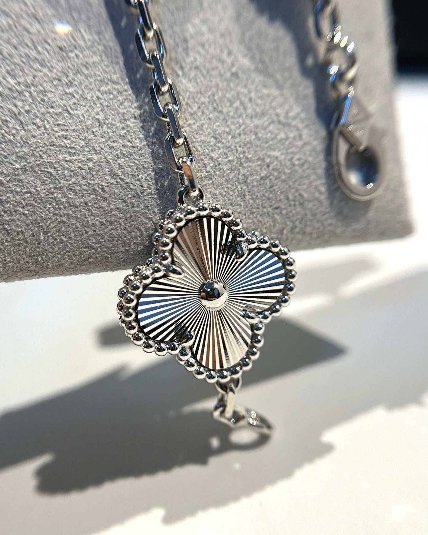 [GALE]CLOVER 5 MOTIF SILVER DIAMOND BRACELET