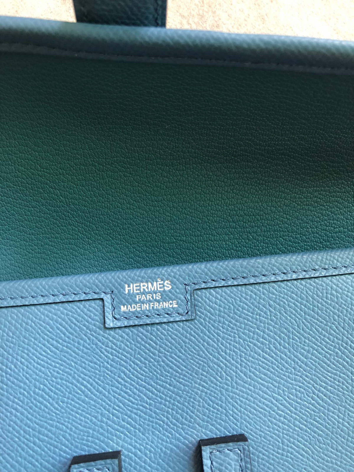 HM Jige 29 Glaucous Blue Epsom 229075