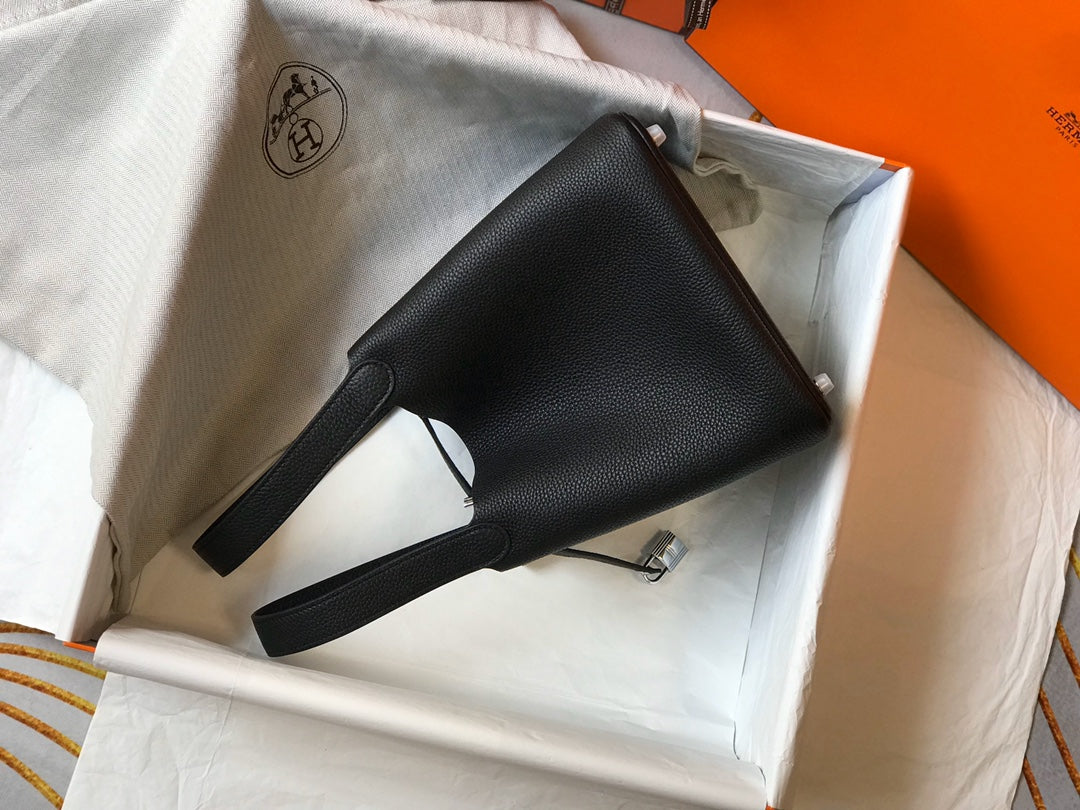 picotin lock 22 black togo shw