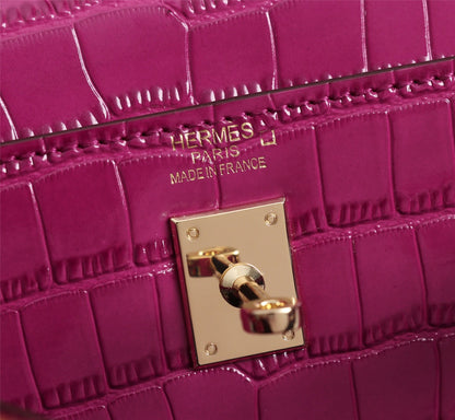 HM KELLY MINI 22 BARBIE PINK CROCODILE EMBOSSED CALFSKIN GOLD HARDWARE