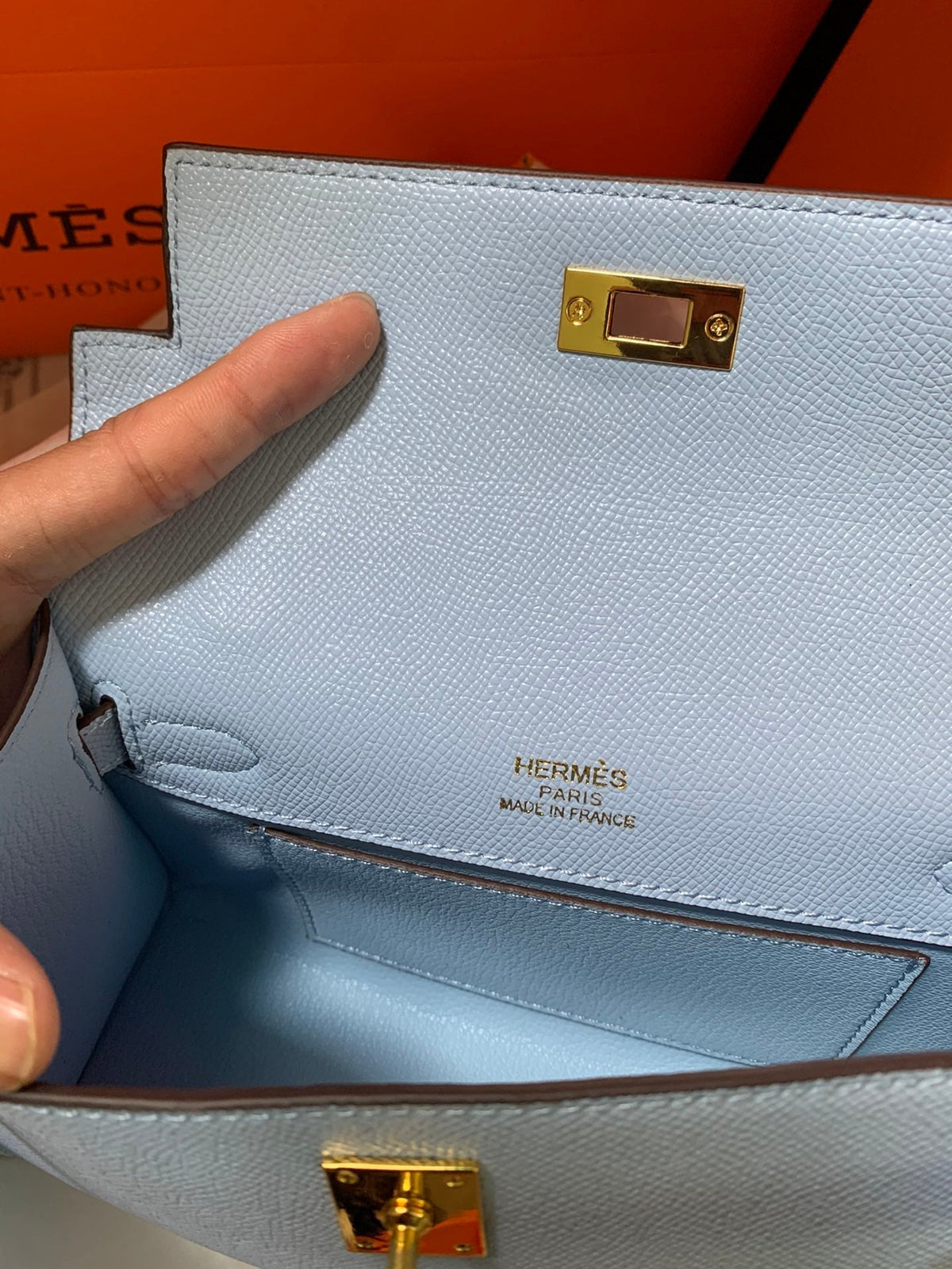 HM KELLY MINI POCHETTE 22 SAPPHIRE EPSOM