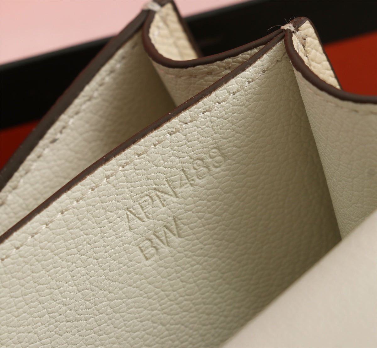HM CONSTANCE BAGS 22 CREAM EPSOM GOLD HARDWARE