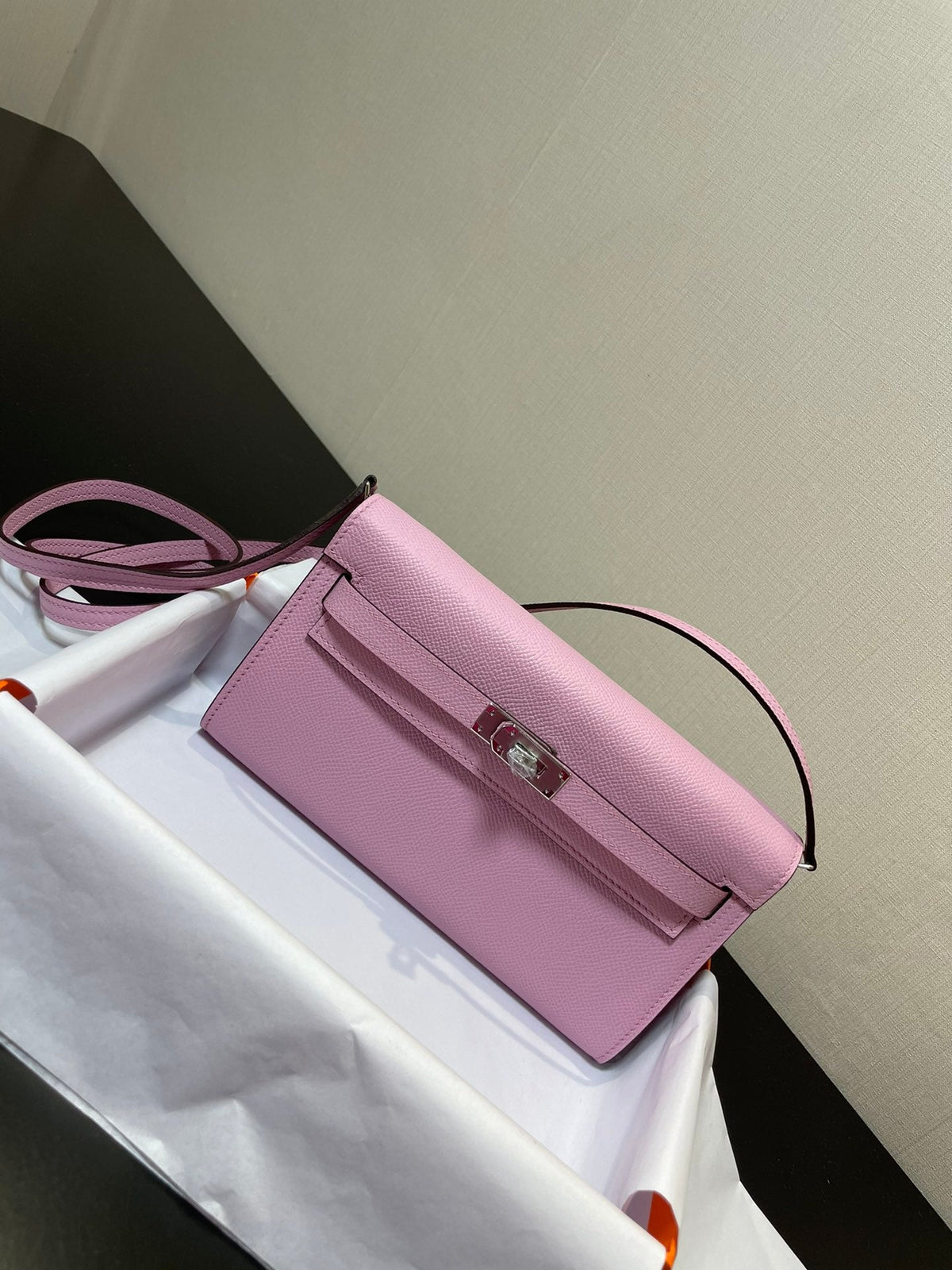 kelly woc 20.5 light pink epsom silver hardware