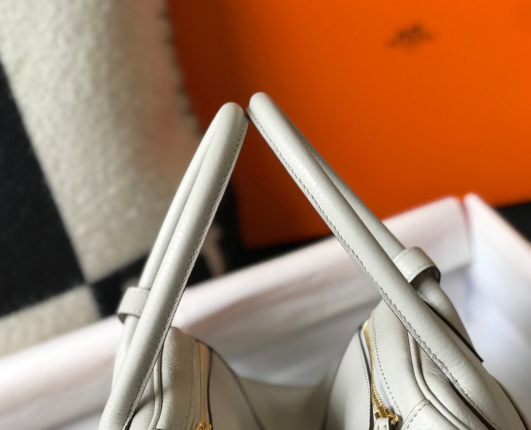 HM LINDY 30 BAG CREAM TAURILLON CLEMENCE LEATHER