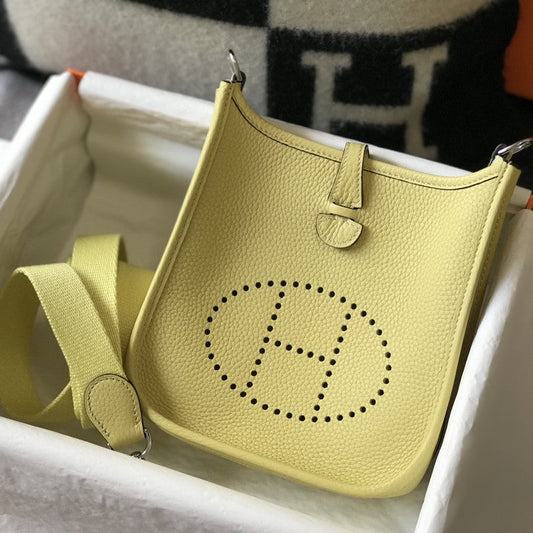 Mini Evelyne 18cm Yellow Togo Shw