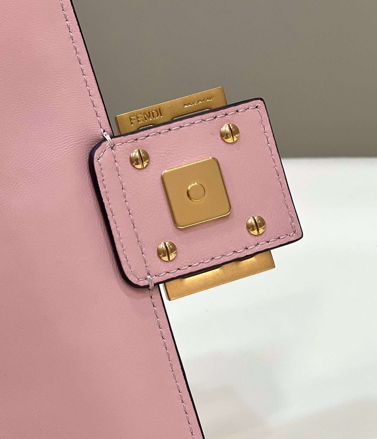 Baguette 27cm Pink Lambskin Gold Hardware