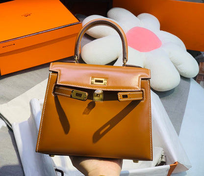KELLY MINI 20 BAG IN BRONZE BROWN SMOOTH CALFSKIN WITH GOLD HARDWARE (MADE - TO - ODER)