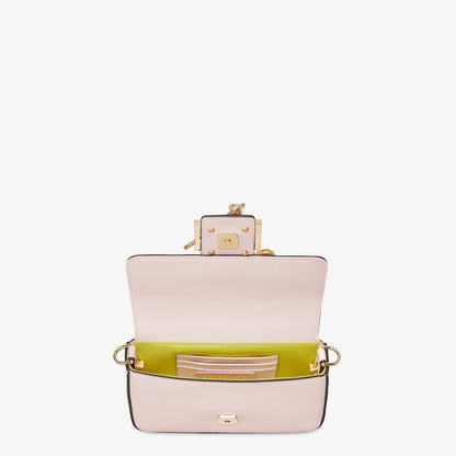 FENDI FENDACE BROOCH MINI 20 BAGUETTE BAG IN LIGHT PINK CALFSKIN