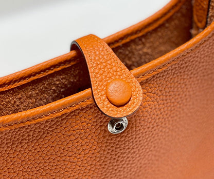 Mini Evelyne 18cm Hot Orange Togo Shw