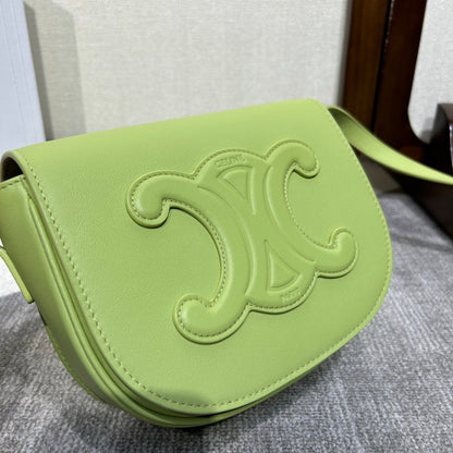 FOLCO CUIR TRIOMPHE 18 IN INCHWORM GREEN CALFSKIN
