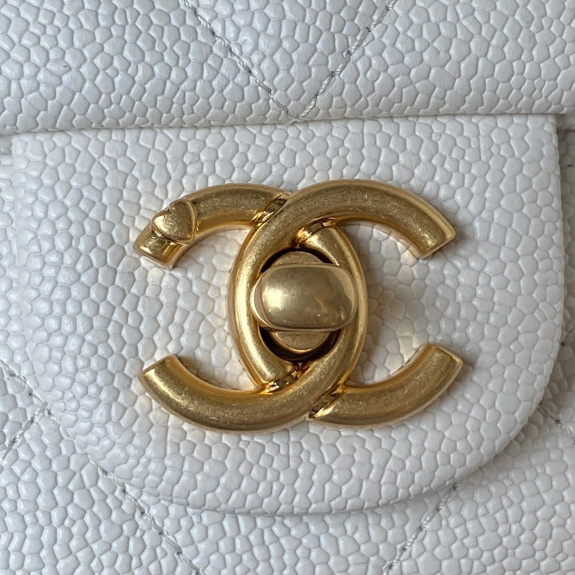 Flap Bag 20cm White Caviar Gold Hardware