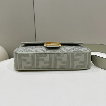 BAGUETTE WITH FF MOTIF 27 IN BITTER JACQUARD FABRIC GOLD HARDWARE