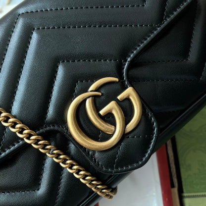 gg marmont 21cm black calfskin gold hardware
