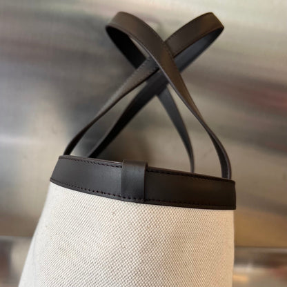 FLIP FLAP 30 IN WHITE CANVAS AND BLACK CALSKIN