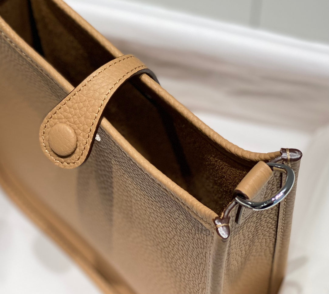 Mini Evelyne 18cm Brown Togo Shw