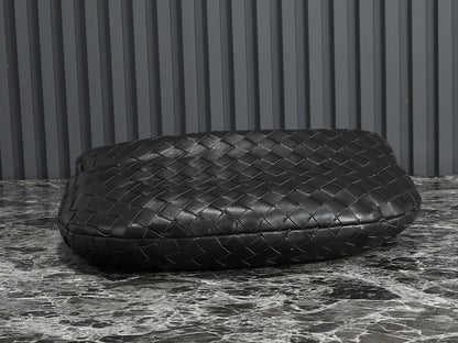 bv teen jodie 36cm black lambskin