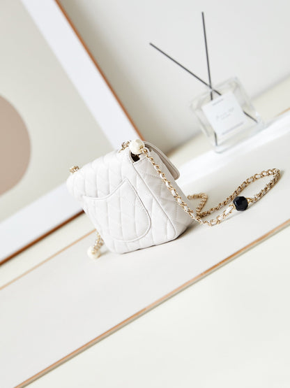 CC Classic Mini Flap Bag 16cm White Lambskin Enamel Buckles 238449