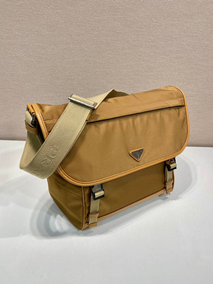 LARGE FLAP BAG 30 IN CIDER BROWN RE-NYLON AND CALFSKIN TRIM