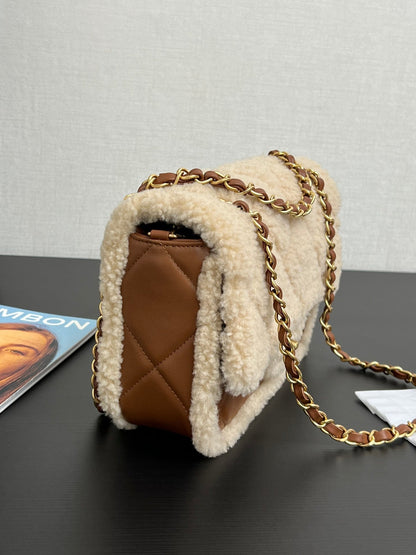 Flap Bag Small 23cm Beige Brown Sherling Lambskin Gold Hardware