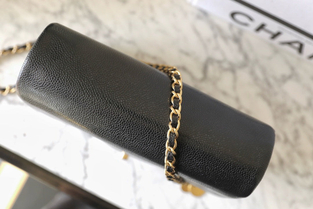 CC 24K Flap Bag 23cm Black Grained Calfskin Gold Hardware