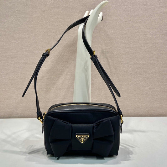 BOW BAG 18 IN BLACK RE-NYLON AND LAMBSKIN