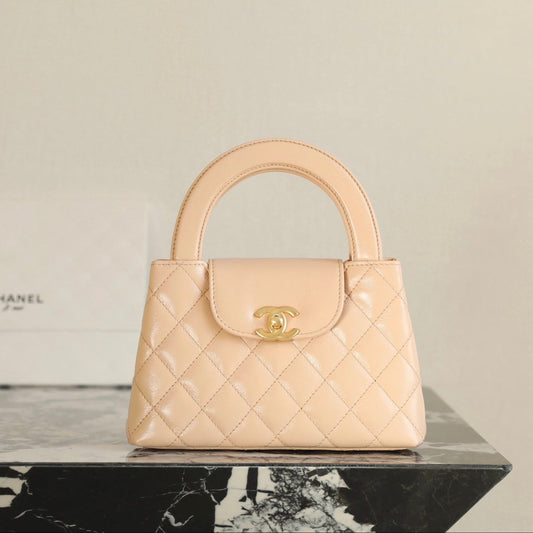 CC 24K Nano 19cm Kelly Shopper Bag Beige Patent Lambskin