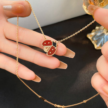 [GALE]LUCKY  CARNELIANS LADYBUG NECKLACE