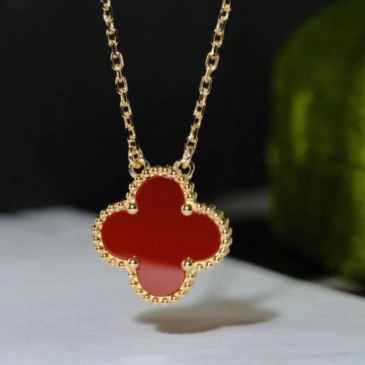 [GALE]CLOVER 15MM CARNELIAN SINGLE FLOWER NECKLACE