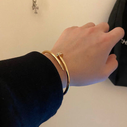[GALE] JUSTE Diamond & LOVE Diamond-Paved Bracelet Stack Set