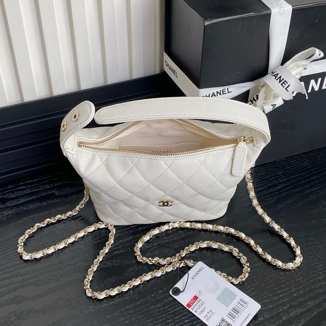 CC 25C Hobo Bag 21.5cm Top Handle White Grained Calfskin