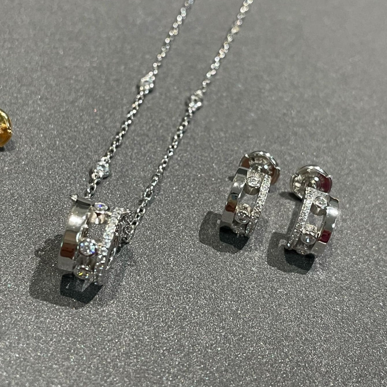 [GALE]CHAIN MOVE ROMANE PEDAND NECKLACE