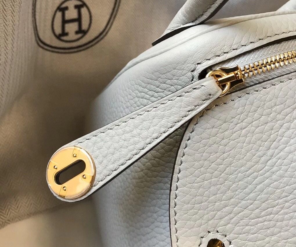 HM Mini Lindy 20cm Pearl Grey Clemence Leather