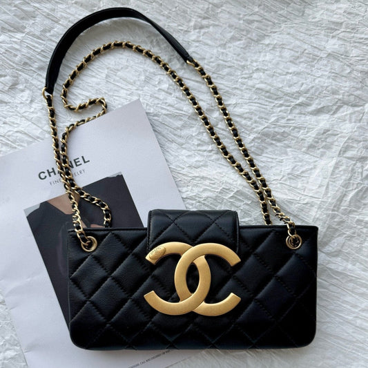 24c cc baguette bag black lambskin gold hardware