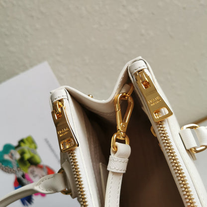 PRA GALLERIA 28 BAG IN WHITE SAFFIANO LEATHER